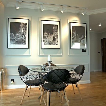 Blue Velvet Premium Apartments II Торунь Экстерьер фото