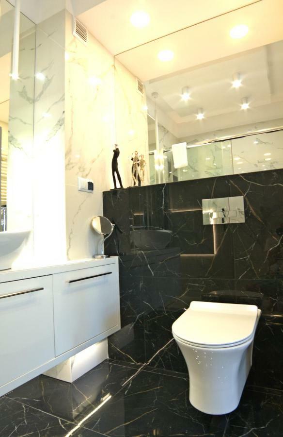 Blue Velvet Premium Apartments II Торунь Экстерьер фото
