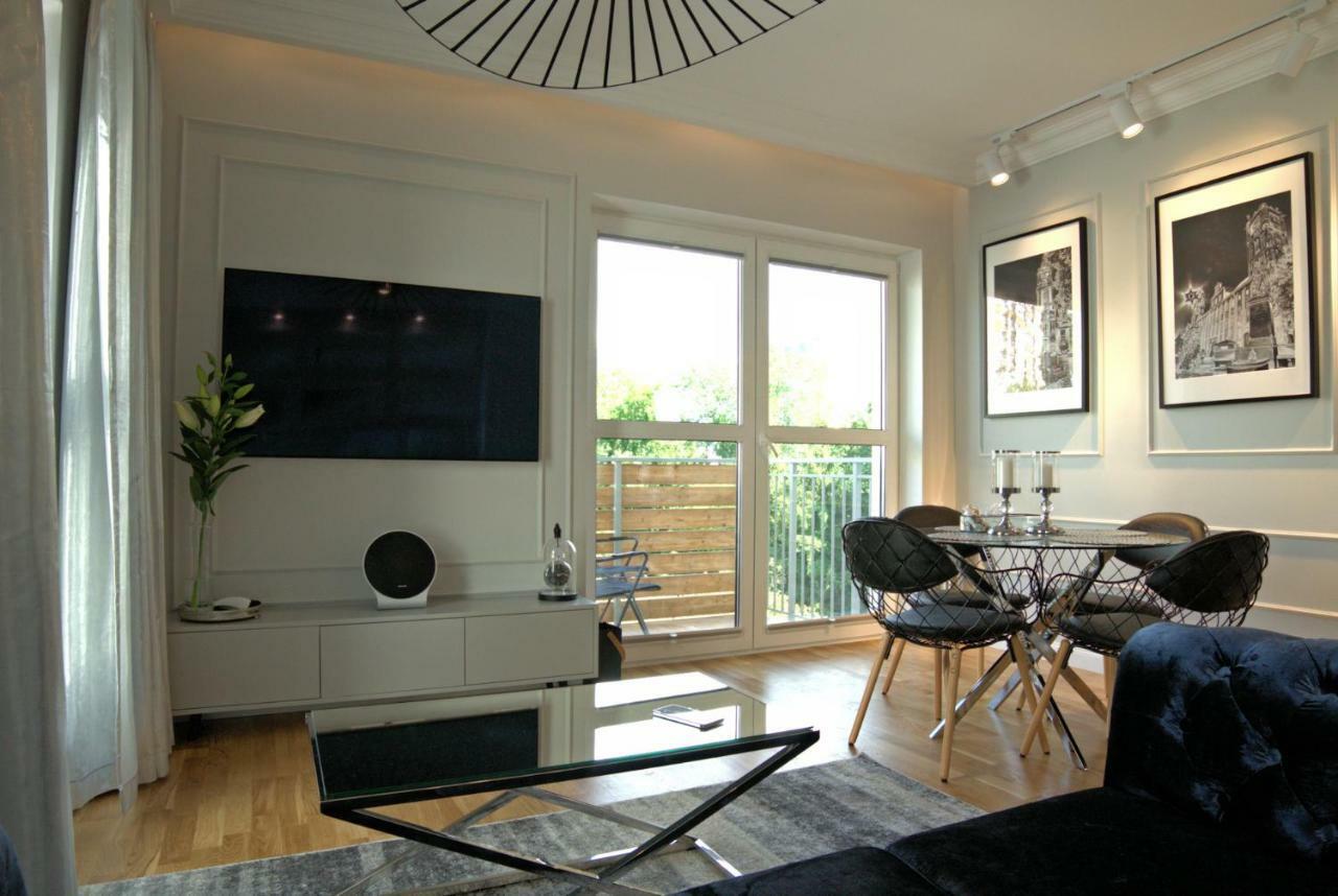 Blue Velvet Premium Apartments II Торунь Экстерьер фото